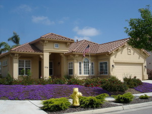 1024px-Ranch_style_home_in_Salinas,_California